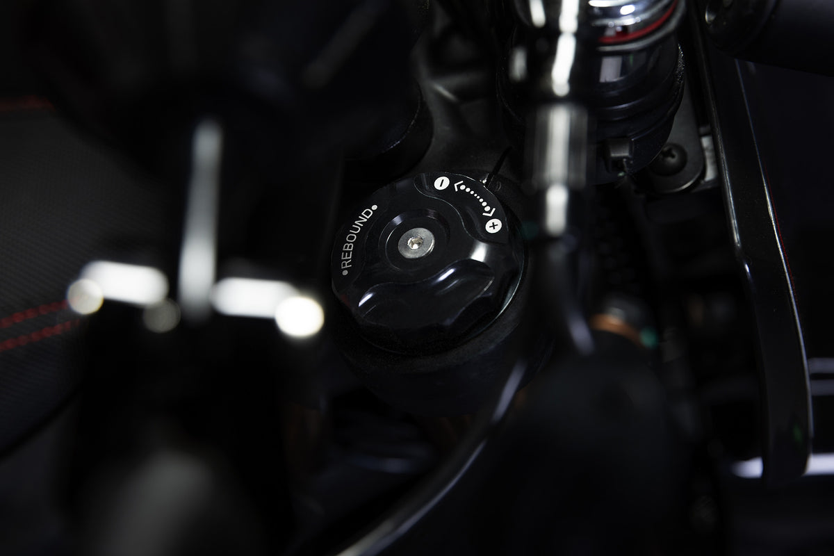 Altis Delta x DBK